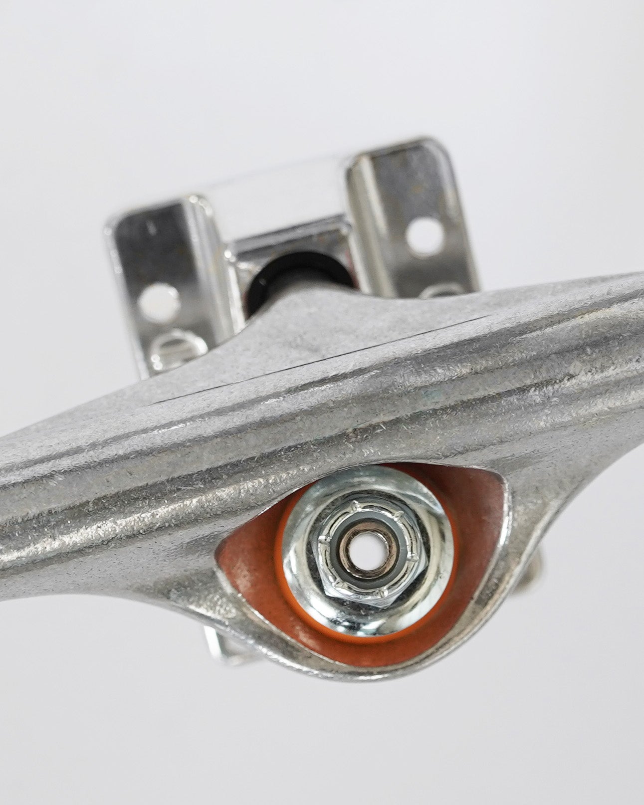 INDEPENDENT STG11 FORGED TITANIUM SILVER TRUCKS – The Drive