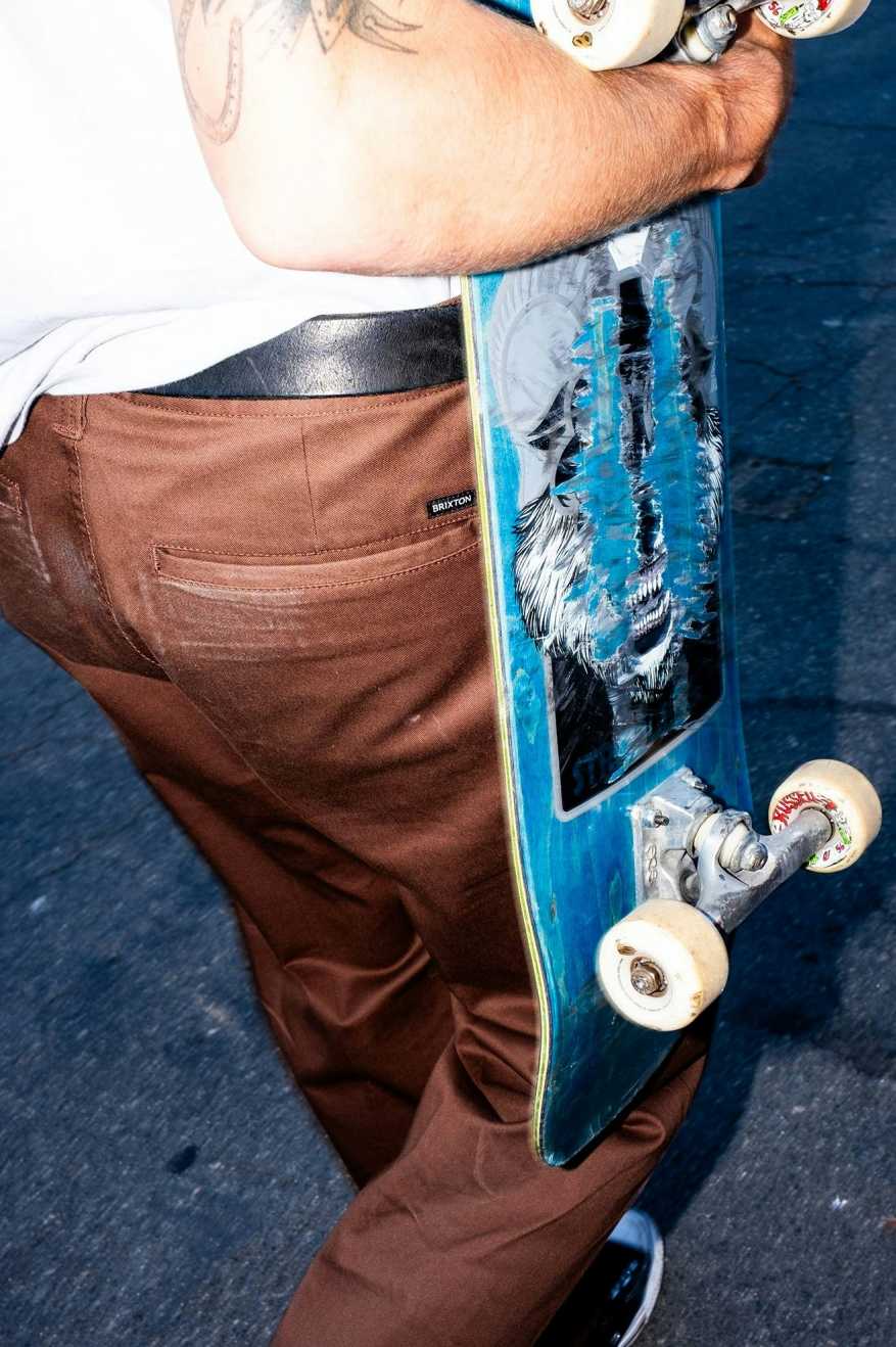 BRIXTON CHOICE CHINO RELAXED PANT PINECONE BROWN – The Drive