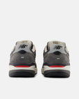NEW BALANCE ANDREW REYNOLDS 933 GREY/BLACK - The Drive Skateboard Shop