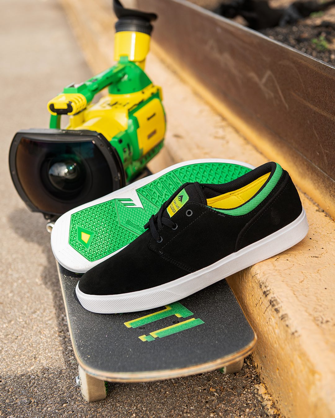 EMERICA X SHAKE JUNT FIGGY G6 BLACK