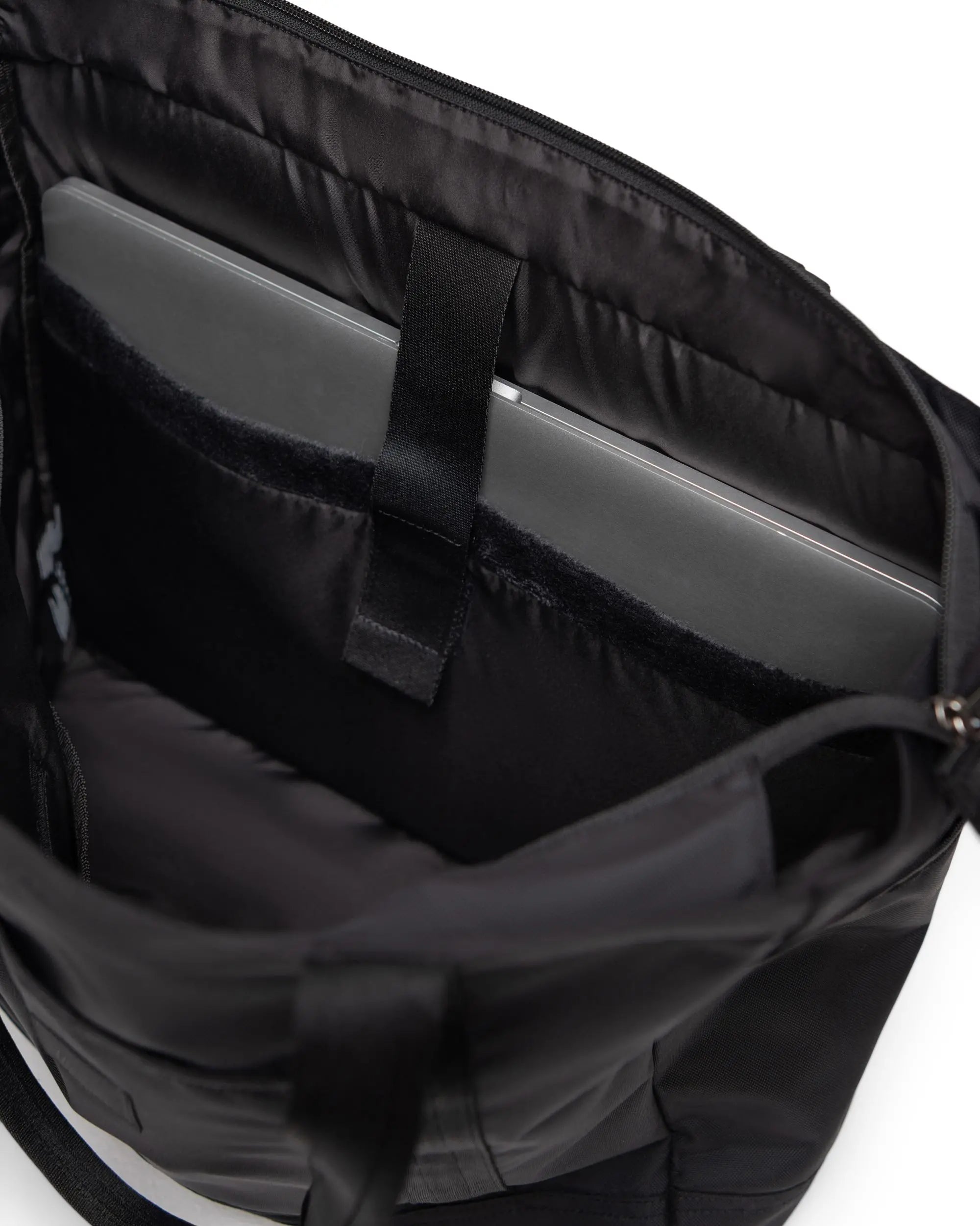 HERSCHEL HERITAGE TOTE BLACK