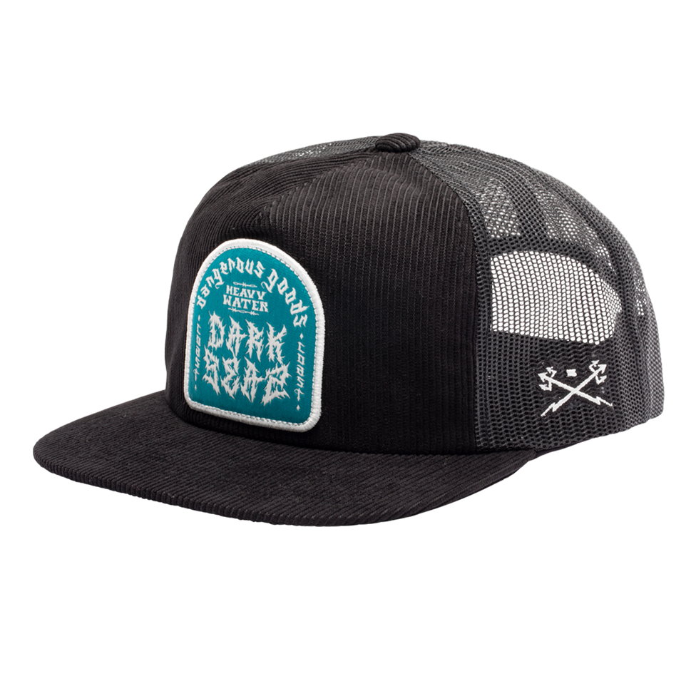DARK SEAS METAL TRUCKER HAT BLACK