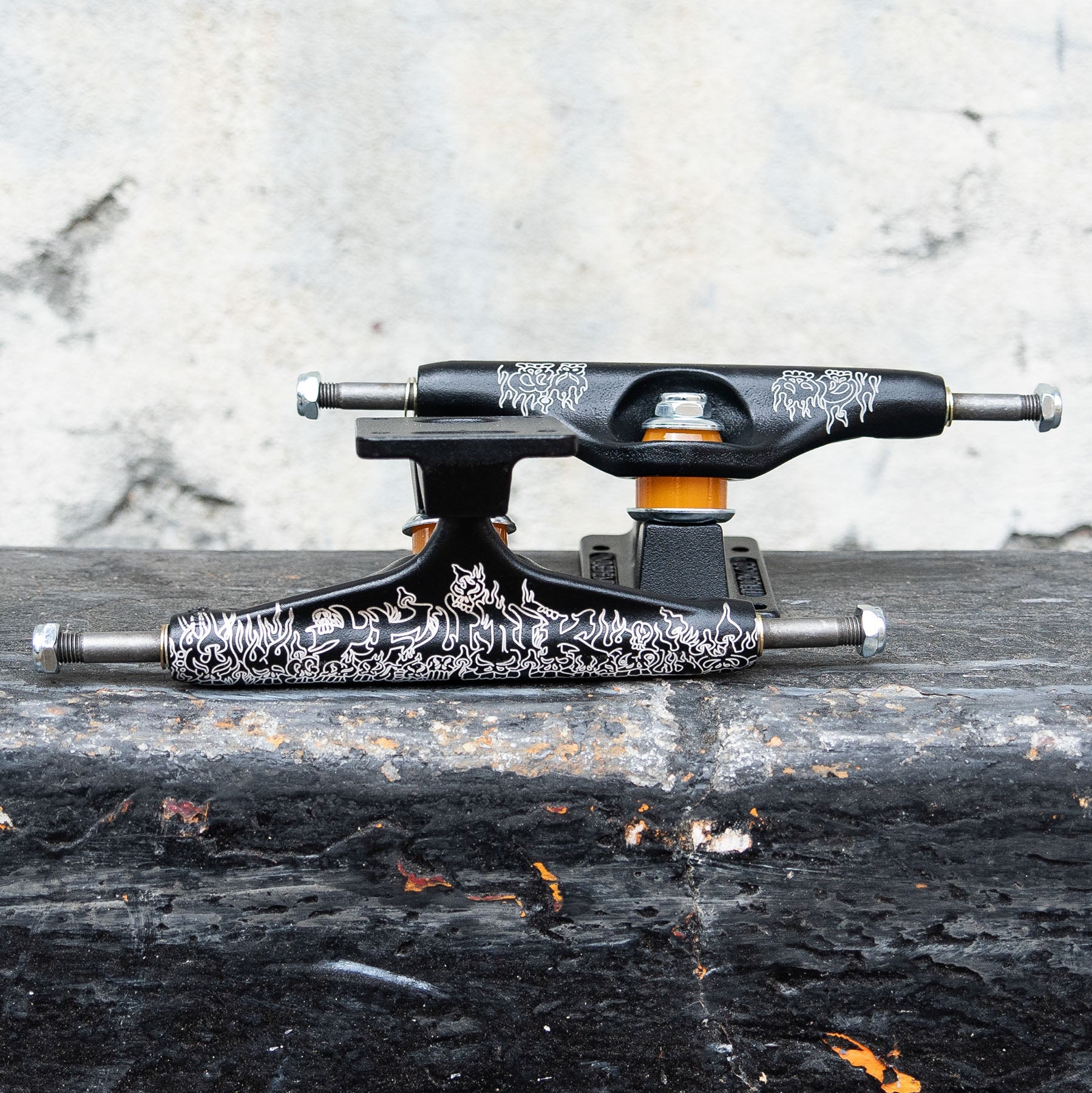 スケートボード INDEPENDENT TFUNK STANDARD PRO TRUCKS INDEPENDENT TFUNK STANDARD PRO TRUCKS - メルカリ