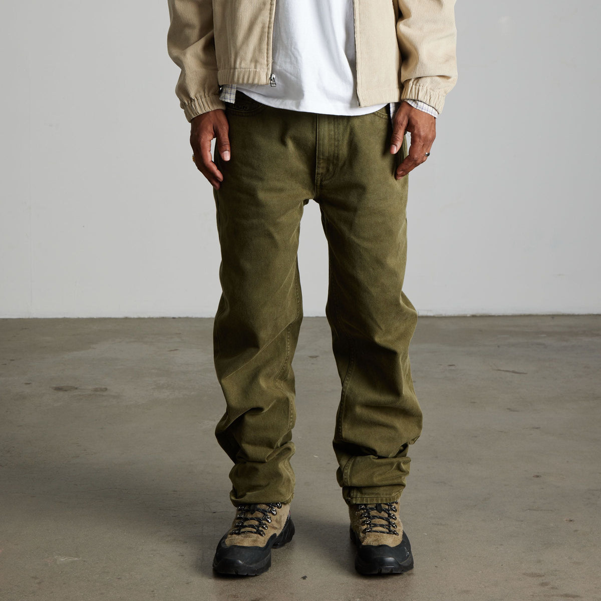 HUF BASIC ASS JEANS DRIED HERB