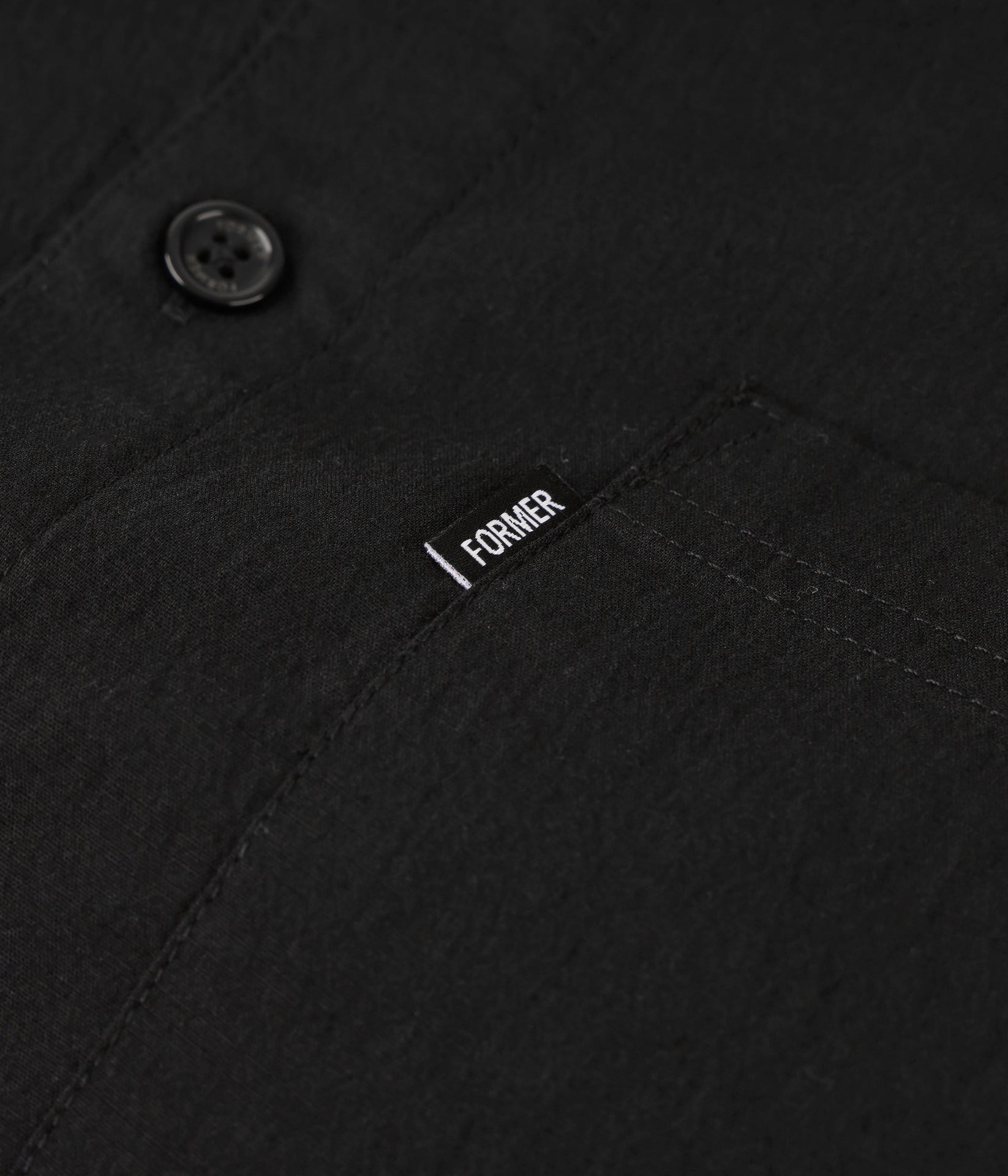 FORMER LEGACY S/S SHIRT BLACK
