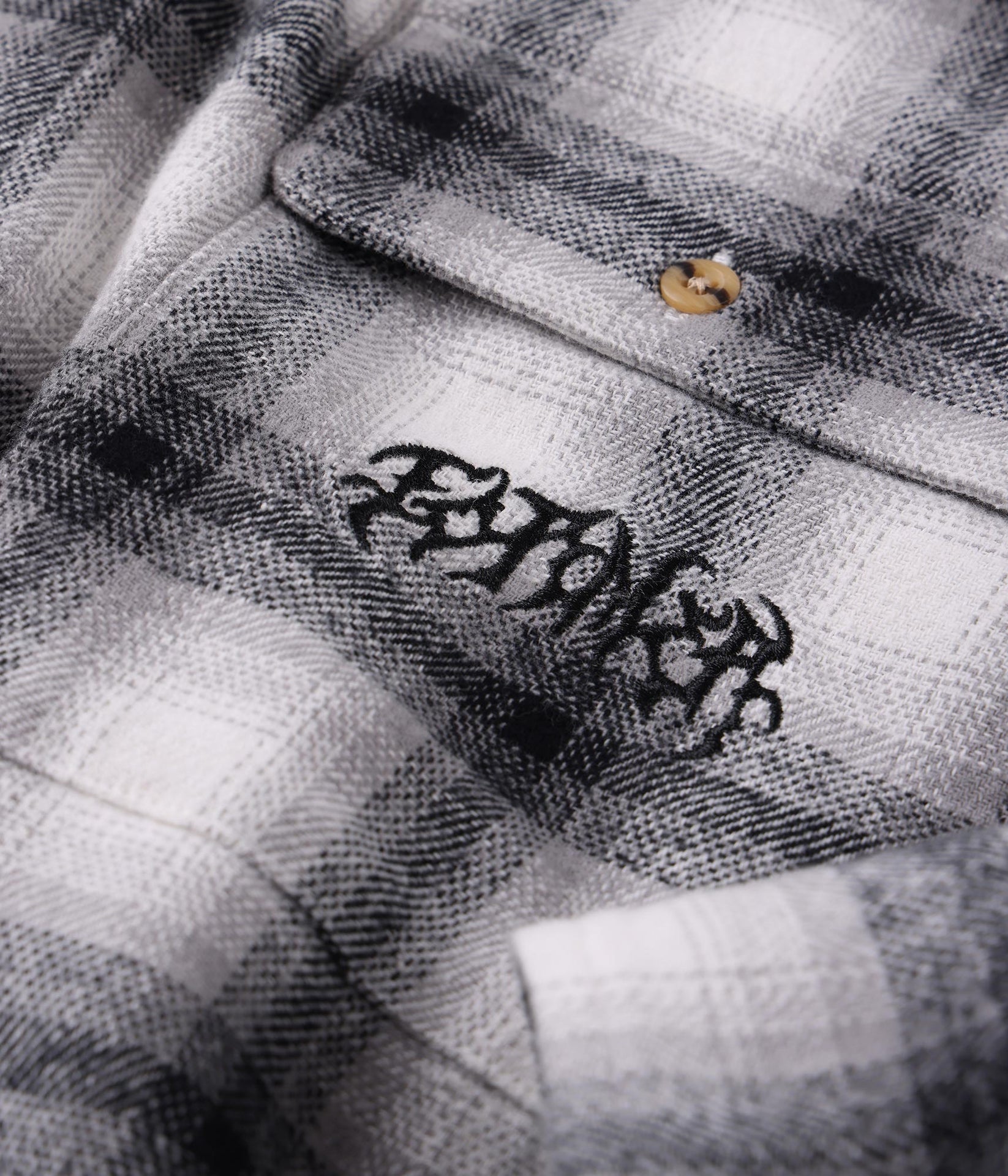 FORMER VIVIAN CHECK LONGSLEEVE FLANNEL SHIRT GREY
