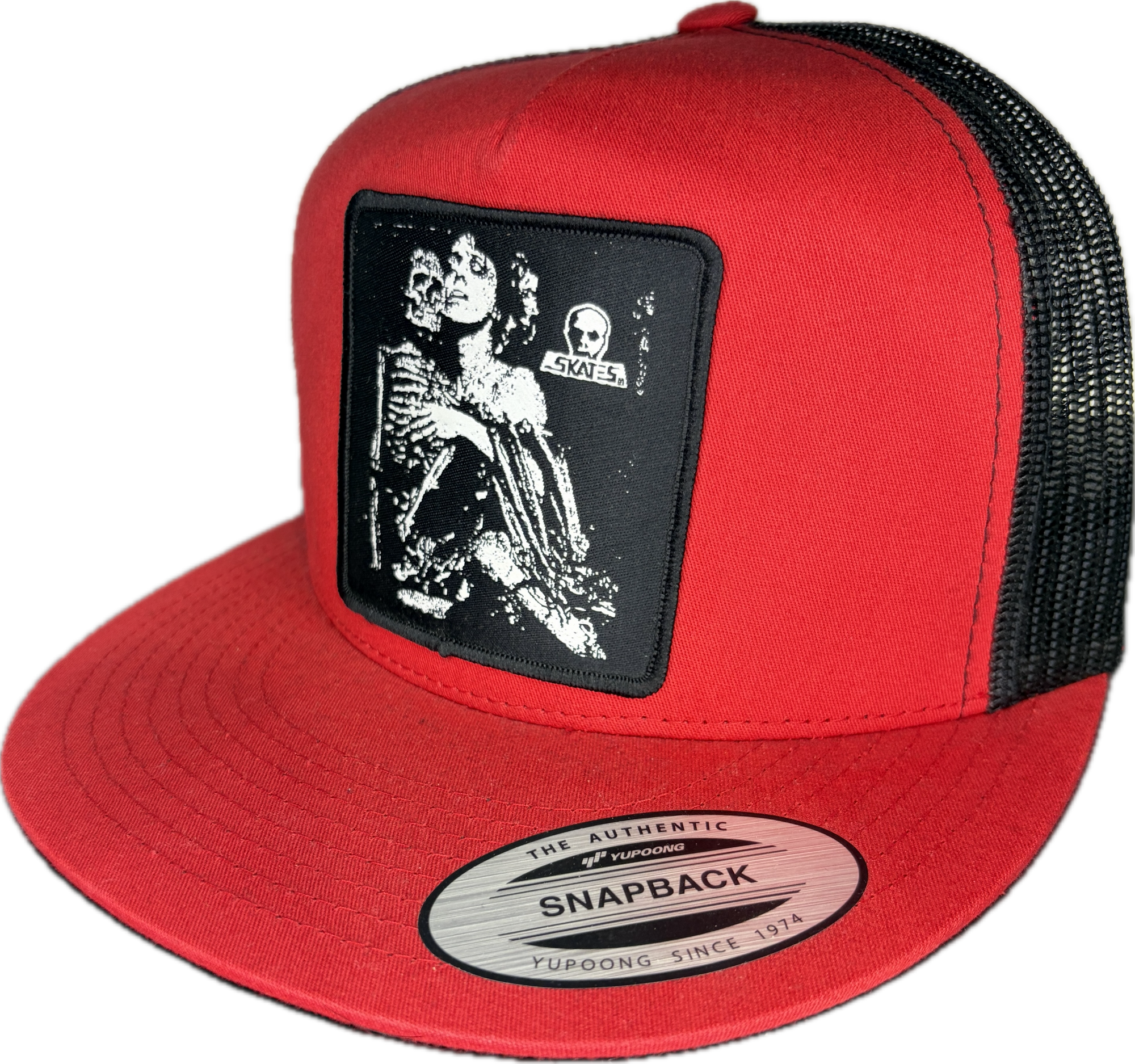 SKULL SKATES DEATH CUDDLE YUPOONG MESH SNAPBACK RED/BLACK