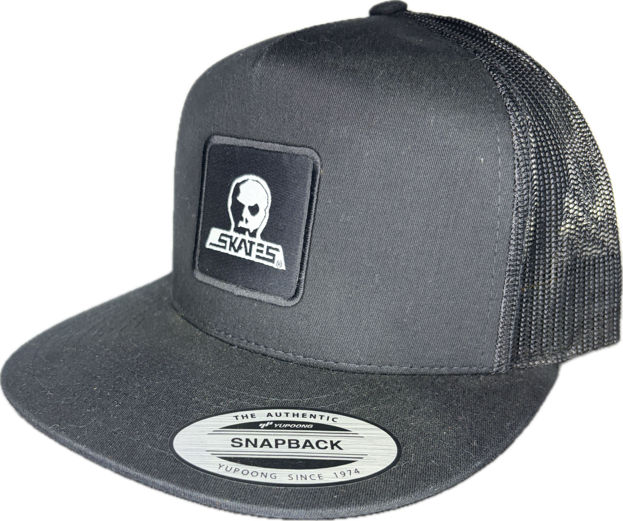 SKULL SKATES SQUARE LOGO PATCH YUPOONG MESH SNAPBACK BLACK/BLACK