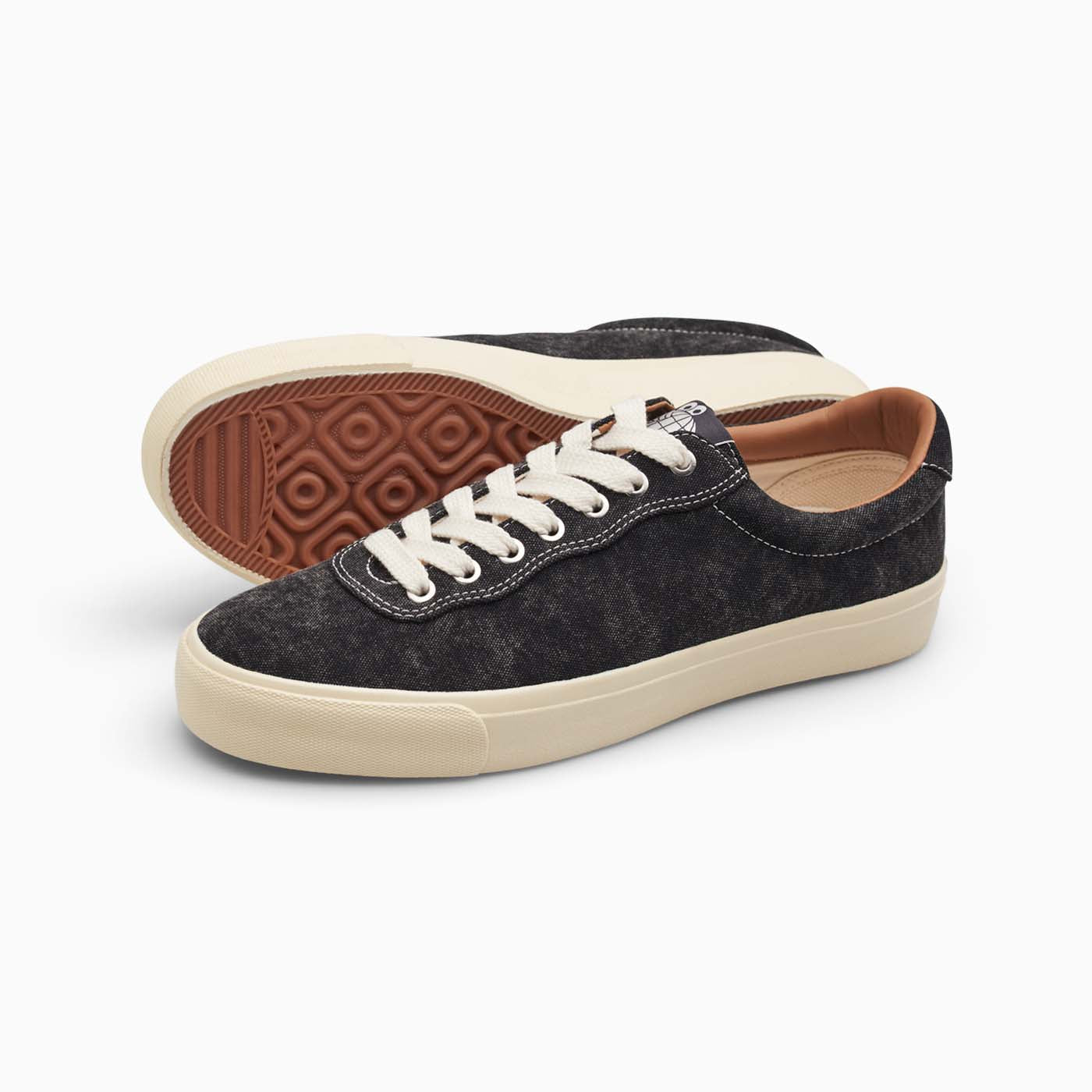 LAST RESORT VM001 LO CANVAS WASHED BLACK/WHITE - The Drive Skateboard Shop