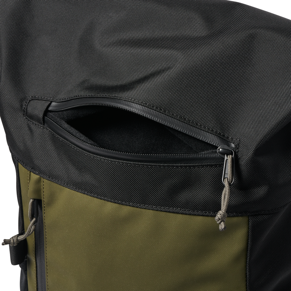 ROARK PASSENGER 27L 2.0 BLACK/MILITARY - The Drive Skateshop