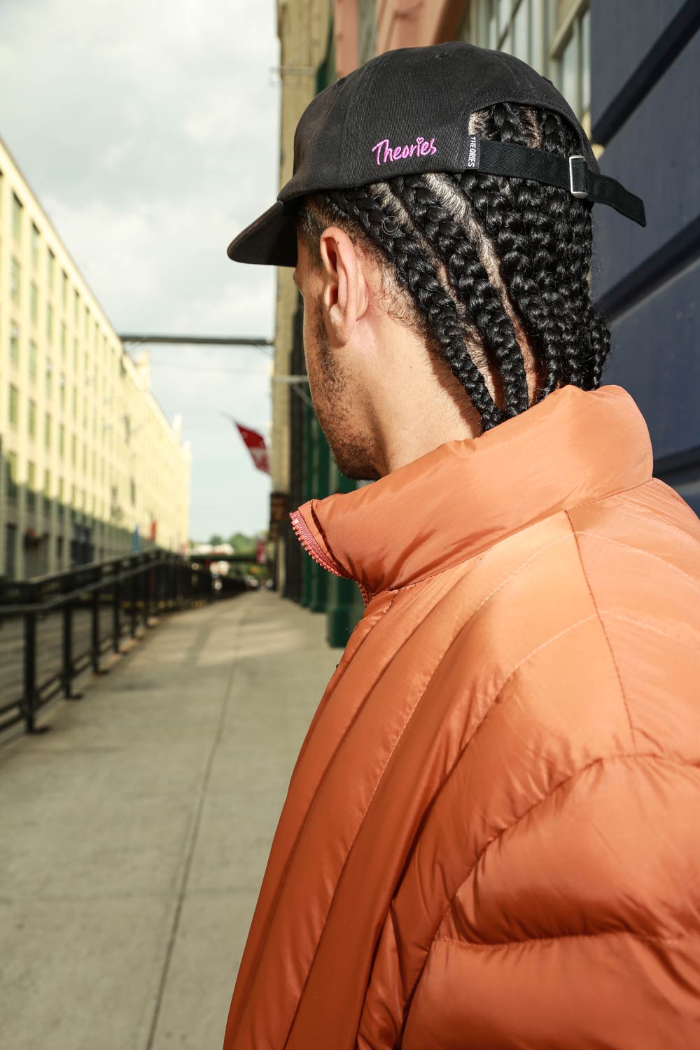 THEORIES ASTRAL PLANE STRAPBACK HAT BLACK