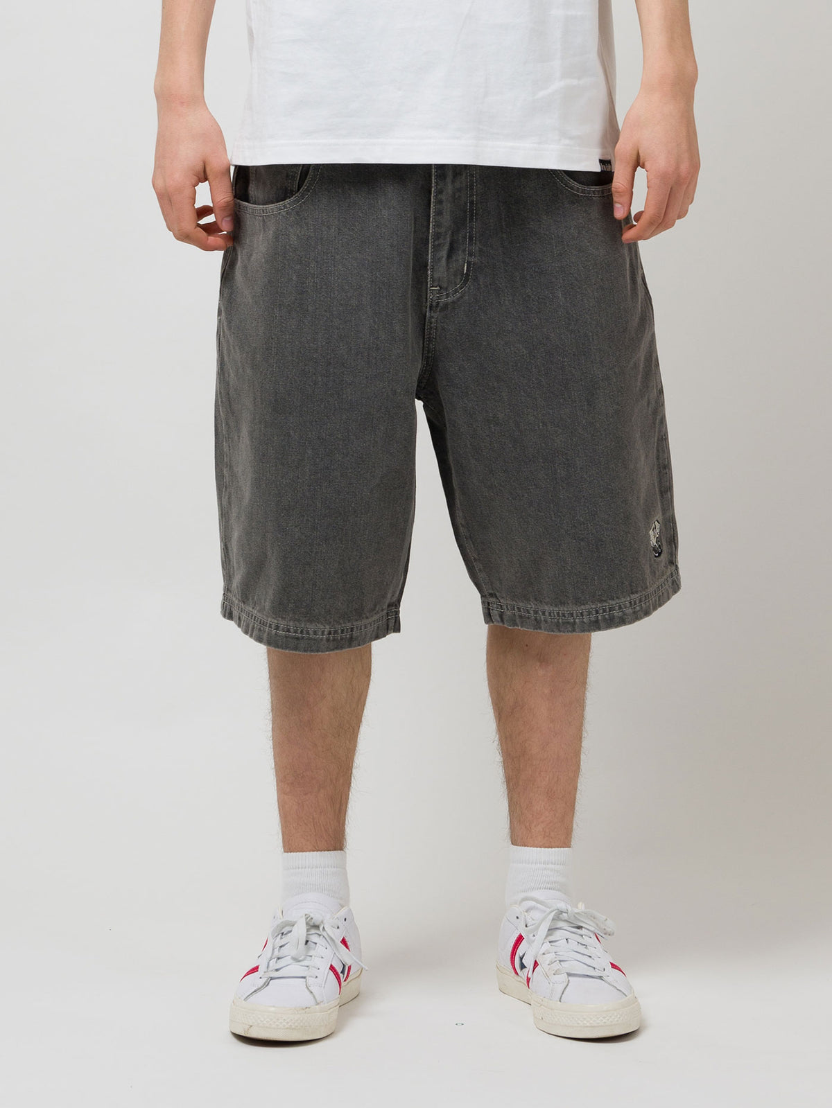LOVIAH JHORTS BLACK WASH DENIM