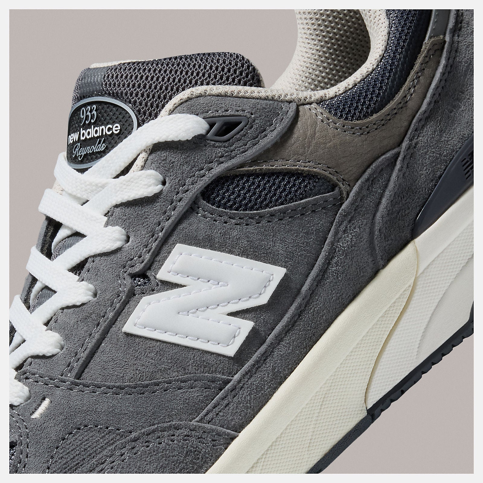 NEW BALANCE ANDREW REYNOLDS 933 GREY/BLACK - The Drive Skateboard Shop