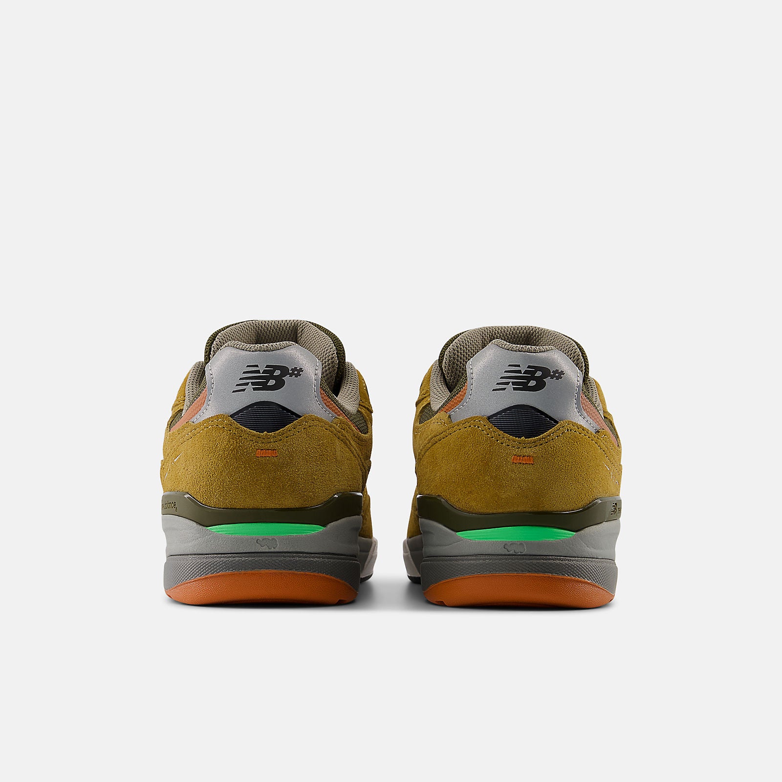 NEW BALANCE ANDREW REYNOLDS 933 CAMEL/DARK BROWN - The Drive Skateboard Shop