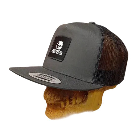 SKULL SKATES SQUARE LOGO CHARCOAL MESH SNAPBACK