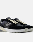 NEW BALANCE 933 ANDREW REYNOLDS BLACK/ECLIPSE