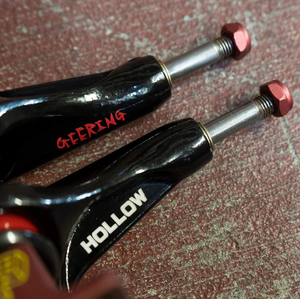 INDEPENDENT TRUCKS BREANA GEERING HOLLOW BLACK/RED - The Drive Skateshop